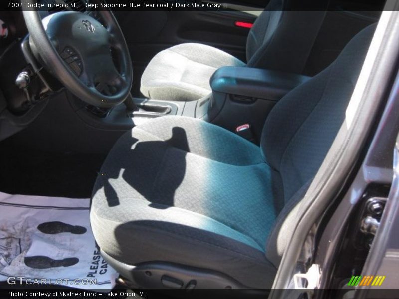 Deep Sapphire Blue Pearlcoat / Dark Slate Gray 2002 Dodge Intrepid SE