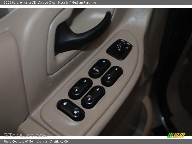 Spruce Green Metallic / Medium Parchment 2003 Ford Windstar SE