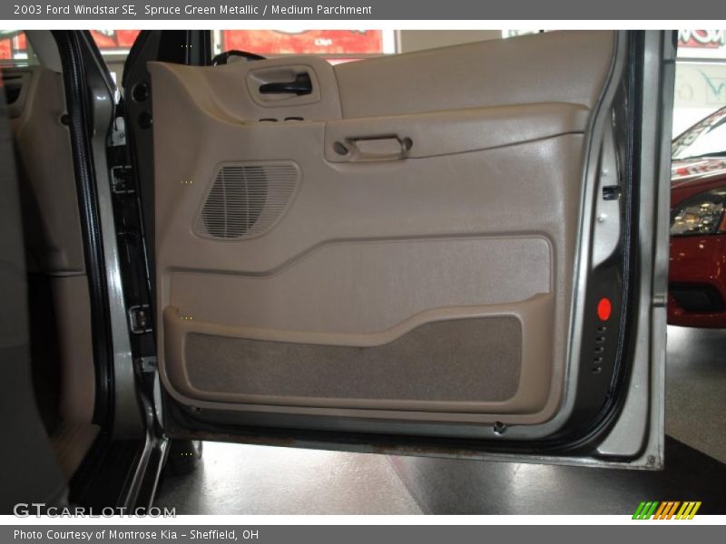 Spruce Green Metallic / Medium Parchment 2003 Ford Windstar SE