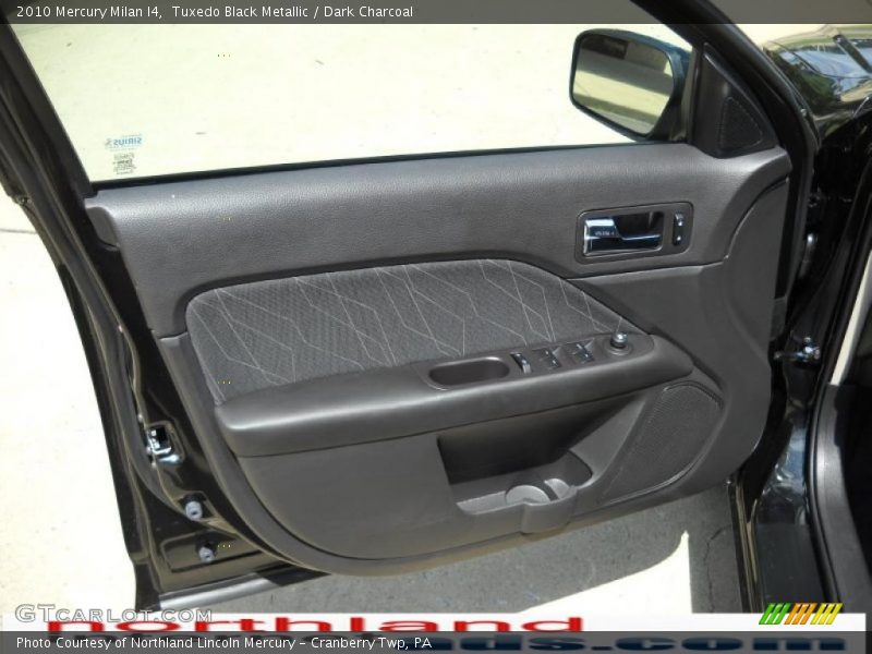 Tuxedo Black Metallic / Dark Charcoal 2010 Mercury Milan I4