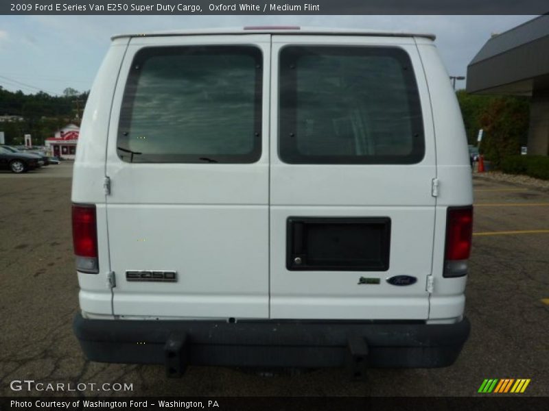 Oxford White / Medium Flint 2009 Ford E Series Van E250 Super Duty Cargo