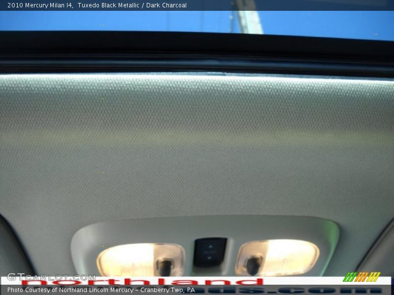 Tuxedo Black Metallic / Dark Charcoal 2010 Mercury Milan I4
