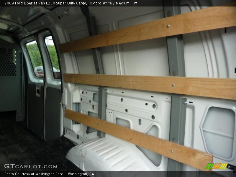 Oxford White / Medium Flint 2009 Ford E Series Van E250 Super Duty Cargo