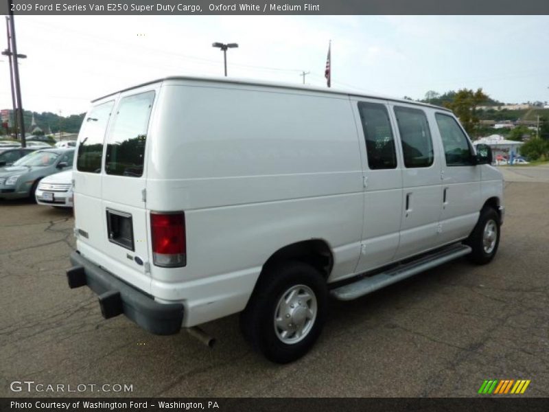 Oxford White / Medium Flint 2009 Ford E Series Van E250 Super Duty Cargo