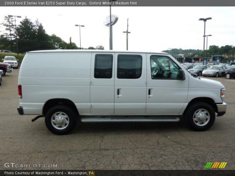 Oxford White / Medium Flint 2009 Ford E Series Van E250 Super Duty Cargo