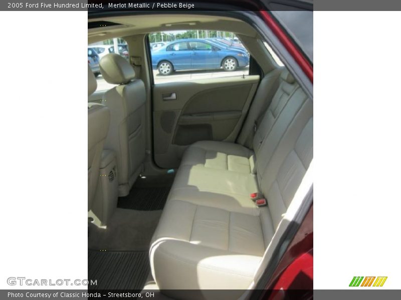 Merlot Metallic / Pebble Beige 2005 Ford Five Hundred Limited