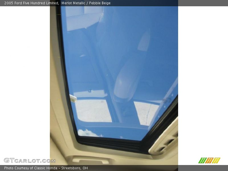 Merlot Metallic / Pebble Beige 2005 Ford Five Hundred Limited