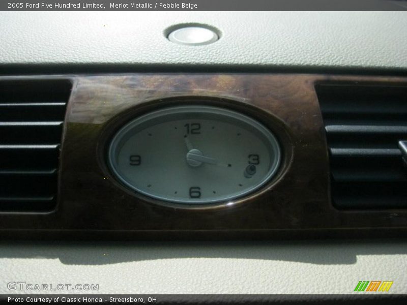 Merlot Metallic / Pebble Beige 2005 Ford Five Hundred Limited