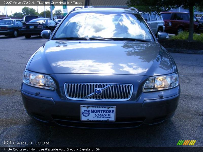 Titanium Grey Metallic / Taupe 2007 Volvo V70 2.4