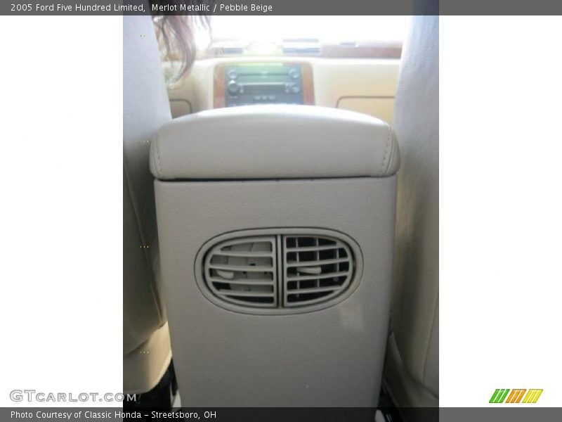 Merlot Metallic / Pebble Beige 2005 Ford Five Hundred Limited