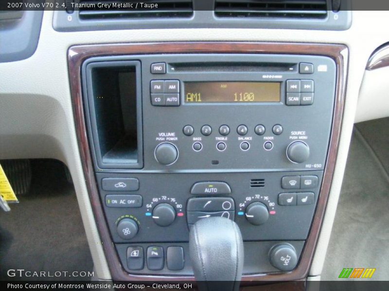 Titanium Grey Metallic / Taupe 2007 Volvo V70 2.4