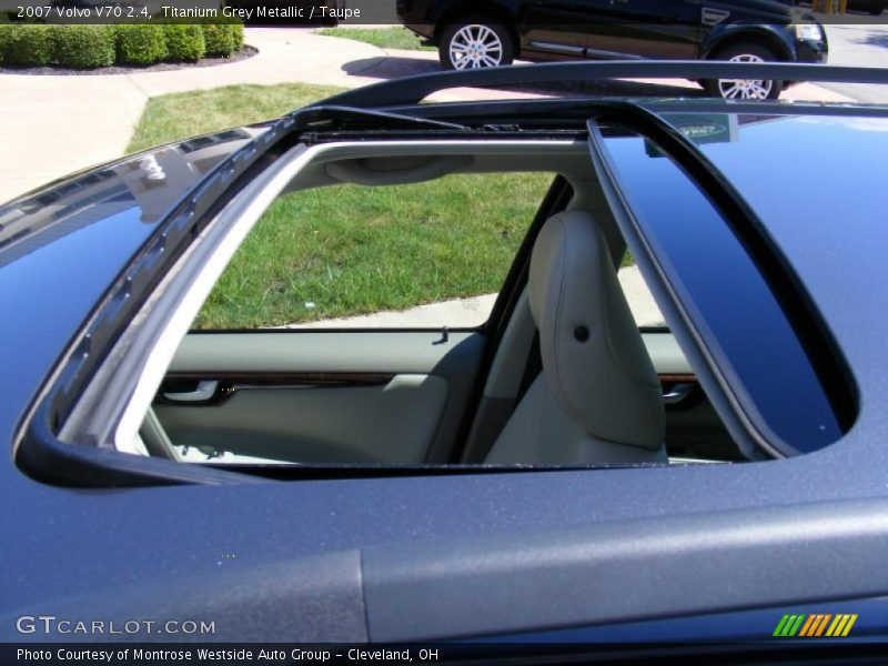 Titanium Grey Metallic / Taupe 2007 Volvo V70 2.4