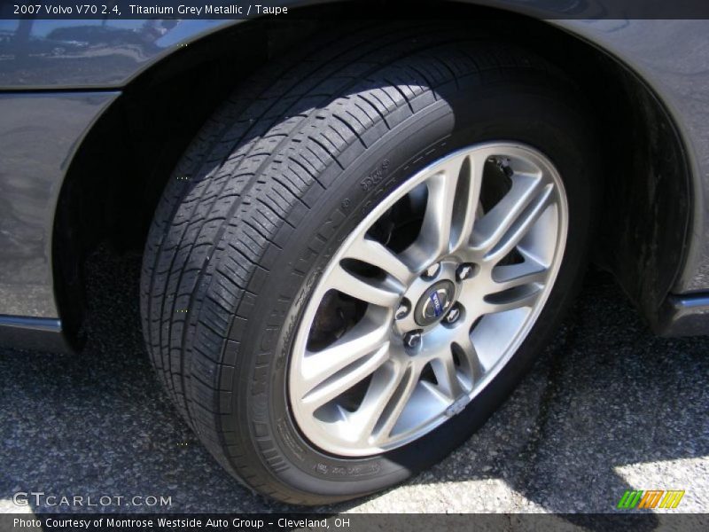 Titanium Grey Metallic / Taupe 2007 Volvo V70 2.4
