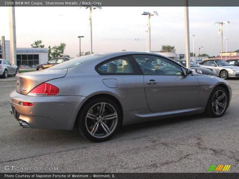 Silverstone Metallic / Black-Grey 2006 BMW M6 Coupe