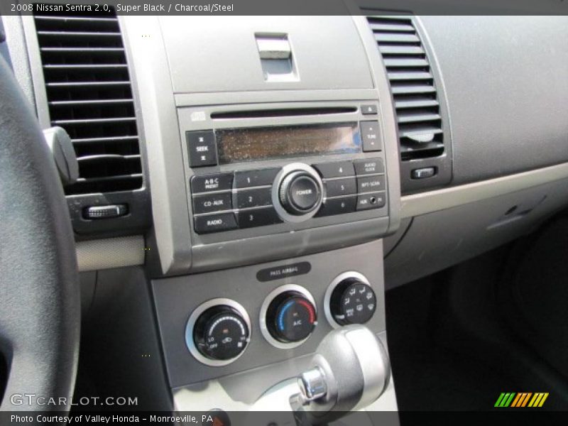 Super Black / Charcoal/Steel 2008 Nissan Sentra 2.0