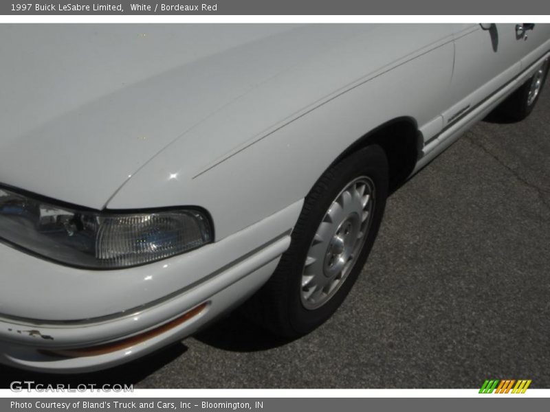 White / Bordeaux Red 1997 Buick LeSabre Limited