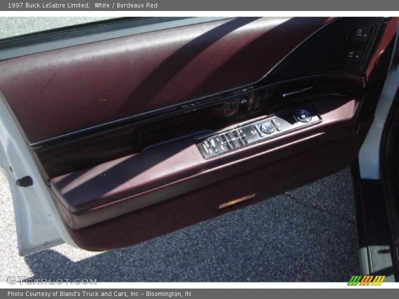 White / Bordeaux Red 1997 Buick LeSabre Limited