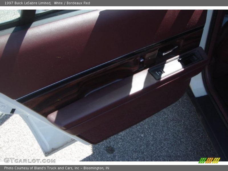 White / Bordeaux Red 1997 Buick LeSabre Limited
