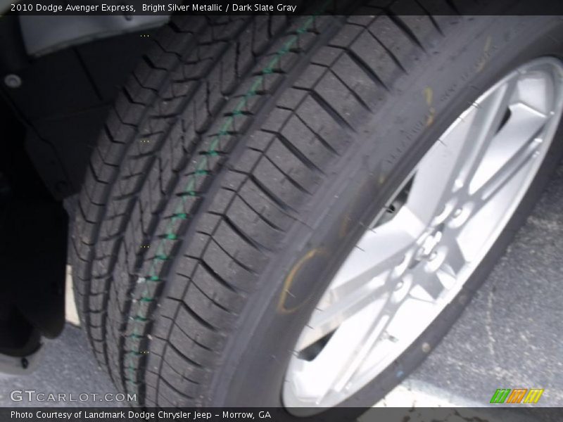 Bright Silver Metallic / Dark Slate Gray 2010 Dodge Avenger Express