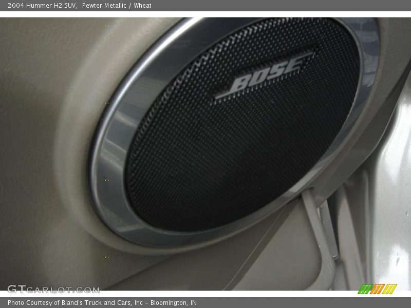 Pewter Metallic / Wheat 2004 Hummer H2 SUV