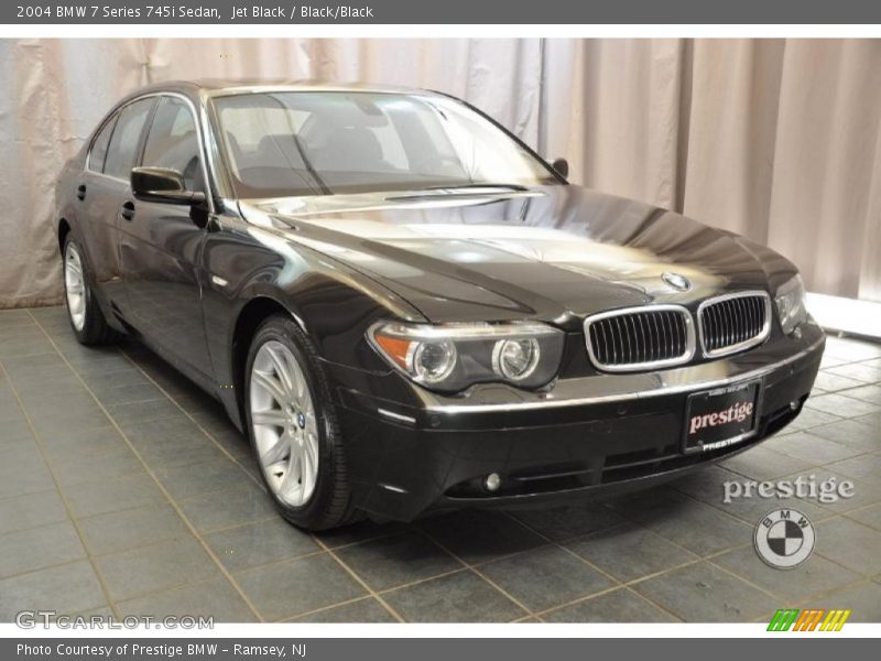 Jet Black / Black/Black 2004 BMW 7 Series 745i Sedan