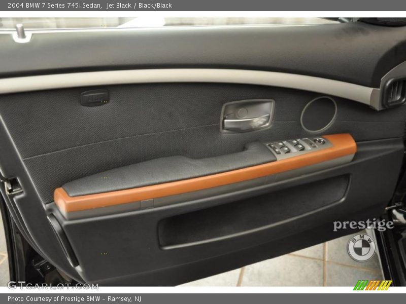 Jet Black / Black/Black 2004 BMW 7 Series 745i Sedan