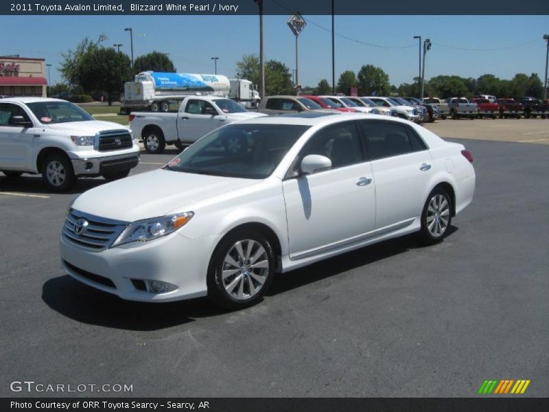 Blizzard White Pearl / Ivory 2011 Toyota Avalon Limited