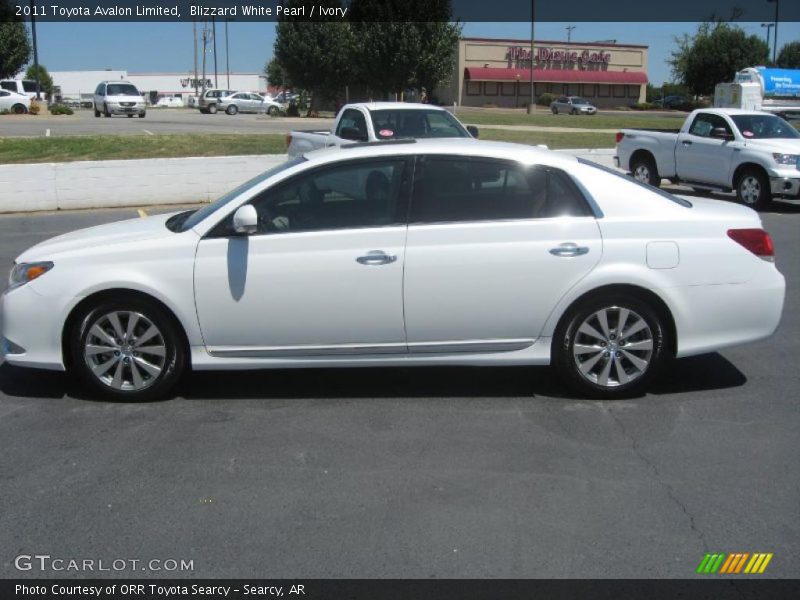 Blizzard White Pearl / Ivory 2011 Toyota Avalon Limited