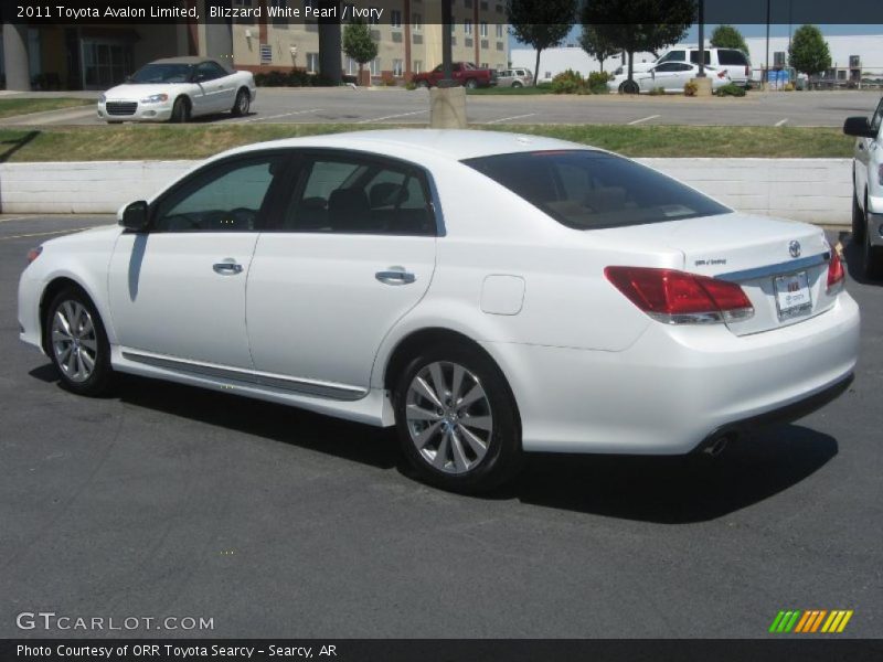 Blizzard White Pearl / Ivory 2011 Toyota Avalon Limited