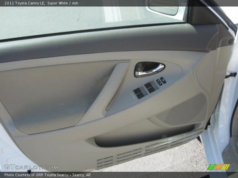 Super White / Ash 2011 Toyota Camry LE