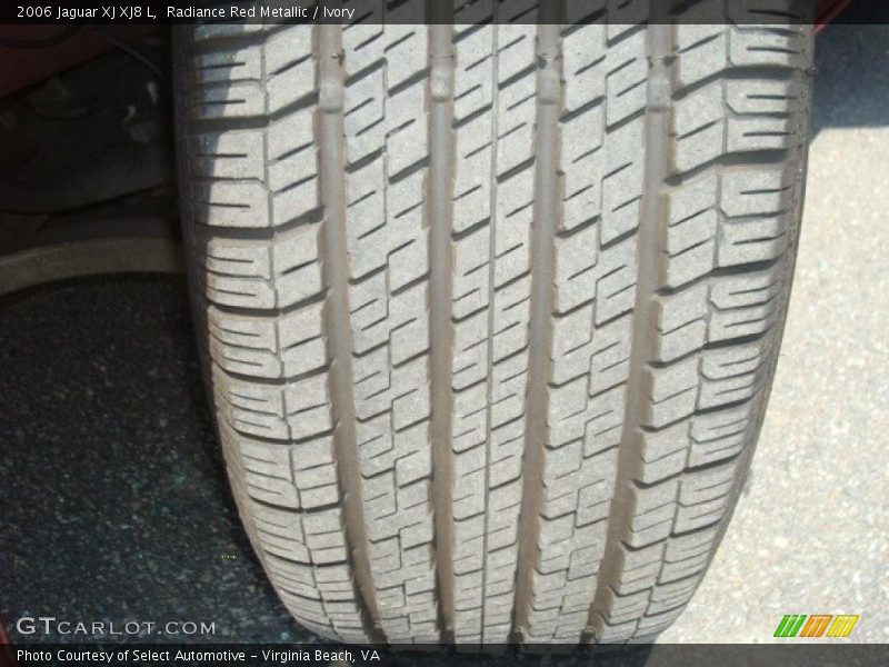 Radiance Red Metallic / Ivory 2006 Jaguar XJ XJ8 L