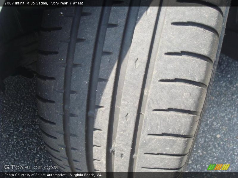 Ivory Pearl / Wheat 2007 Infiniti M 35 Sedan