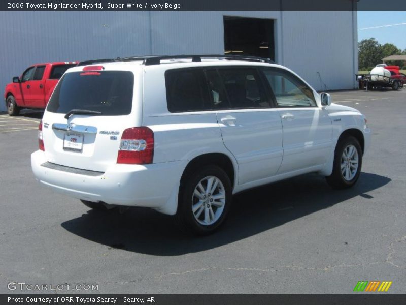 Super White / Ivory Beige 2006 Toyota Highlander Hybrid