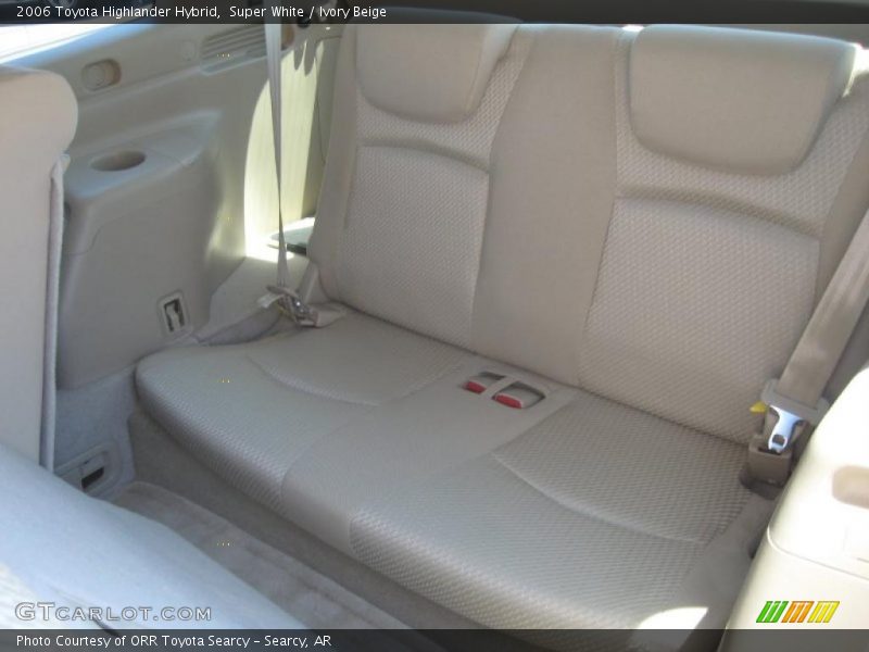 Super White / Ivory Beige 2006 Toyota Highlander Hybrid