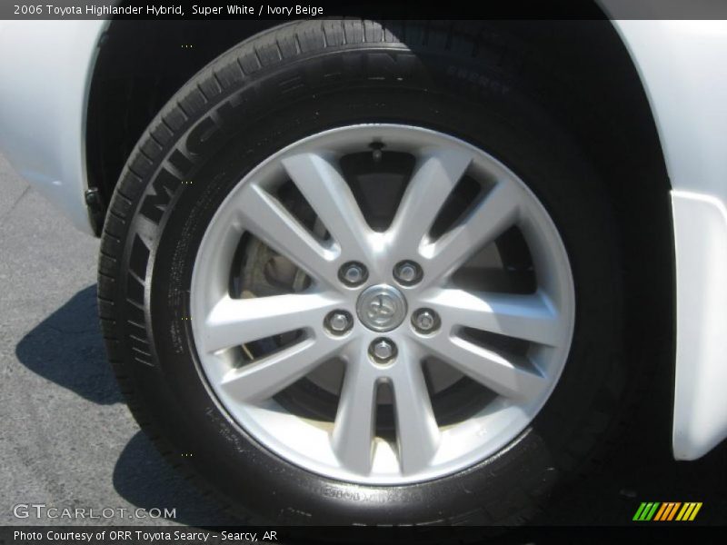 Super White / Ivory Beige 2006 Toyota Highlander Hybrid