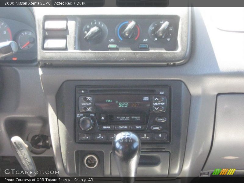 Aztec Red / Dusk 2000 Nissan Xterra SE V6