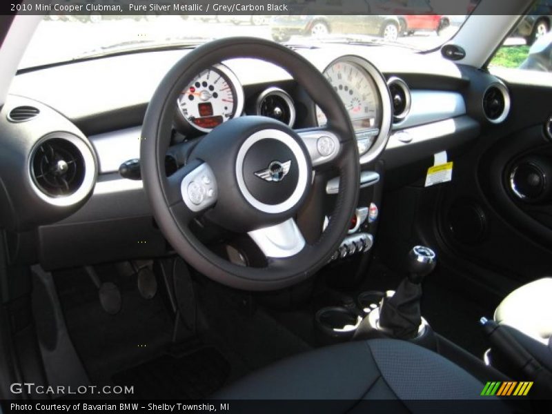 Pure Silver Metallic / Grey/Carbon Black 2010 Mini Cooper Clubman