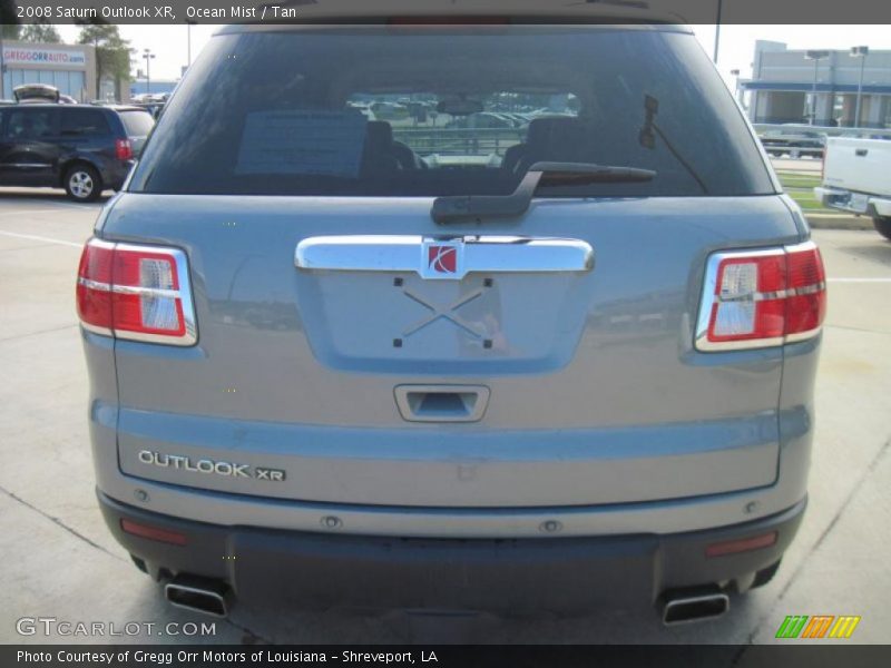 Ocean Mist / Tan 2008 Saturn Outlook XR