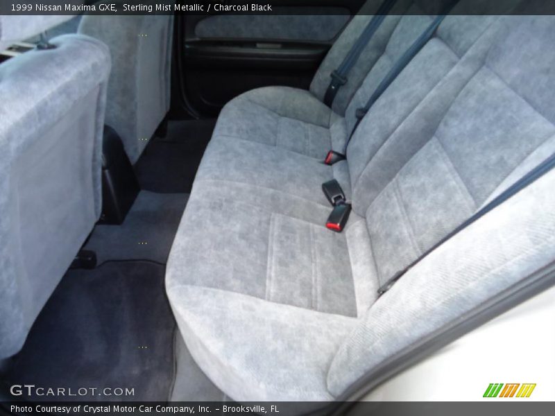 Sterling Mist Metallic / Charcoal Black 1999 Nissan Maxima GXE