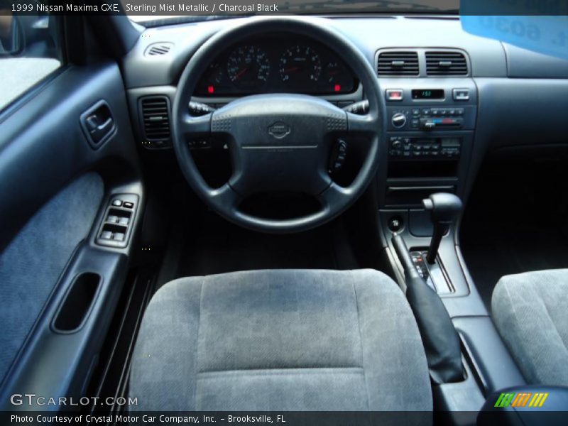 Sterling Mist Metallic / Charcoal Black 1999 Nissan Maxima GXE