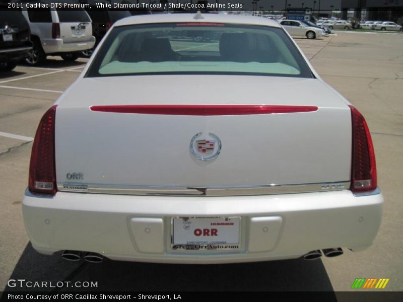 White Diamond Tricoat / Shale/Cocoa Aniline Seats 2011 Cadillac DTS Premium