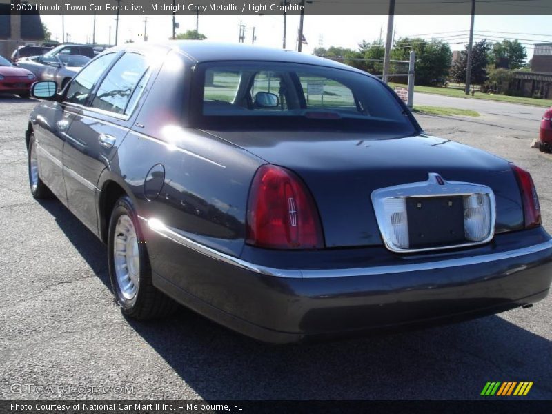 Midnight Grey Metallic / Light Graphite 2000 Lincoln Town Car Executive