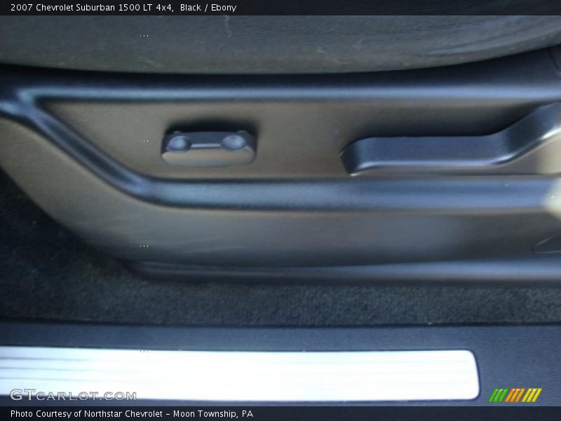 Black / Ebony 2007 Chevrolet Suburban 1500 LT 4x4