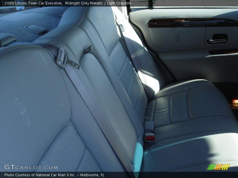 Midnight Grey Metallic / Light Graphite 2000 Lincoln Town Car Executive