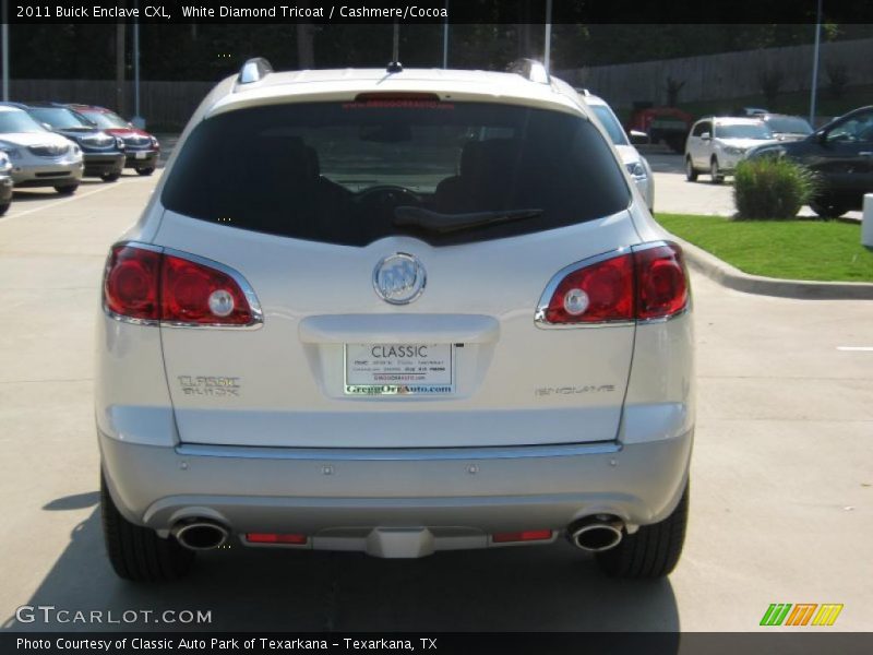 White Diamond Tricoat / Cashmere/Cocoa 2011 Buick Enclave CXL