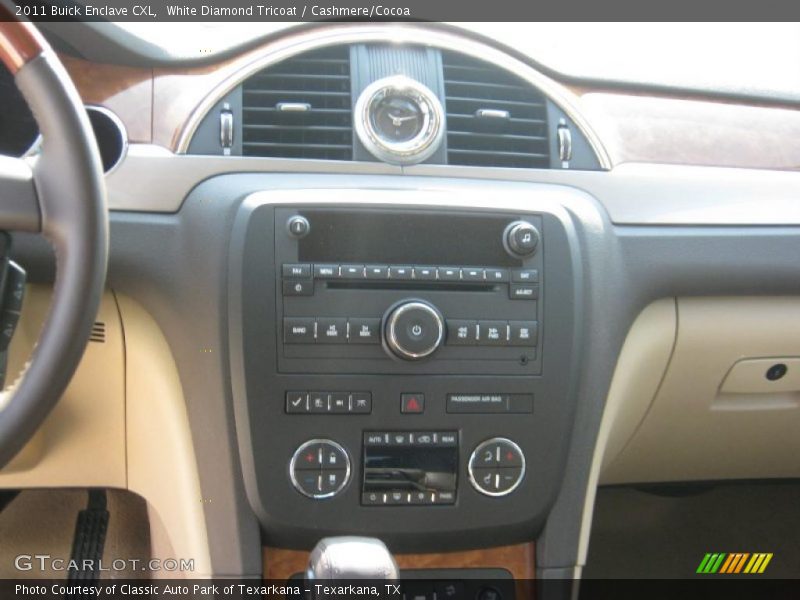 White Diamond Tricoat / Cashmere/Cocoa 2011 Buick Enclave CXL