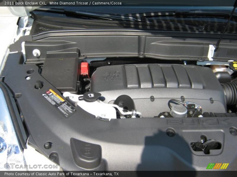 White Diamond Tricoat / Cashmere/Cocoa 2011 Buick Enclave CXL