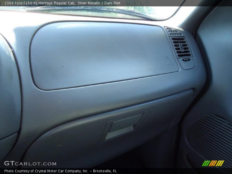 Silver Metallic / Dark Flint 2004 Ford F150 XL Heritage Regular Cab