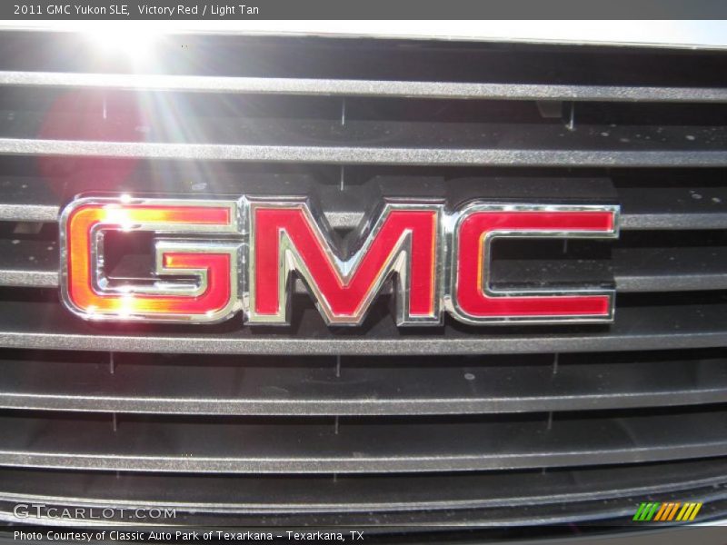 Victory Red / Light Tan 2011 GMC Yukon SLE