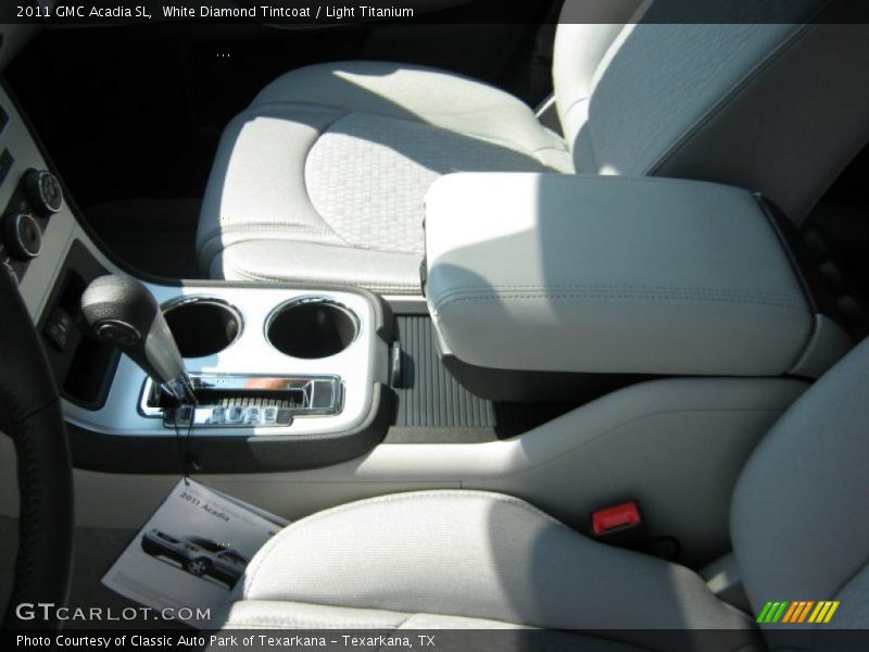 White Diamond Tintcoat / Light Titanium 2011 GMC Acadia SL